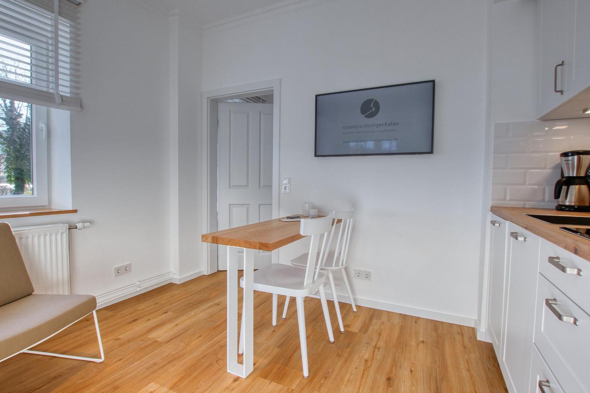 Landhaus Am Ufer - Wohnung 1 Heiligenhafen Esterno foto